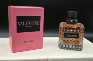 Valentino Donna Born In Roma